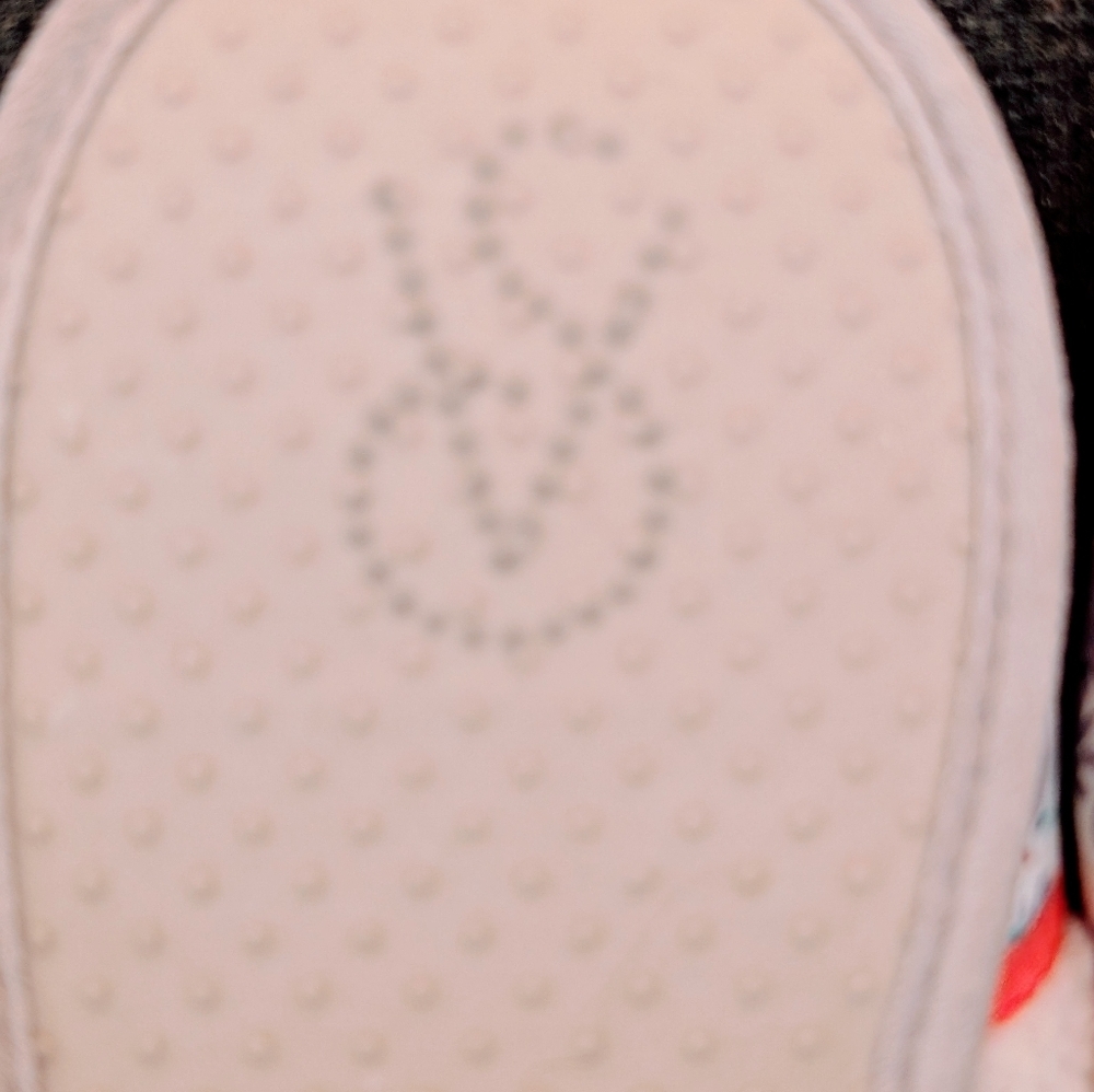 Victorias Secret Cozy Elephant Print Slippers with Pink Accents..Size L - Picture 3 of 3